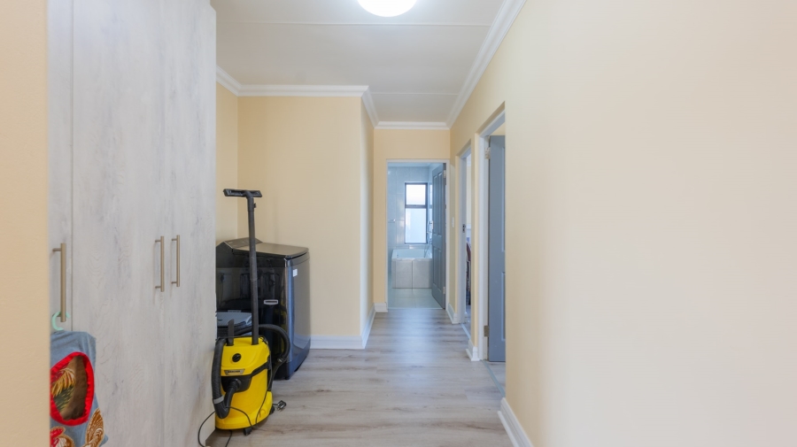 12 Bedroom Property for Sale in Agulhas Western Cape